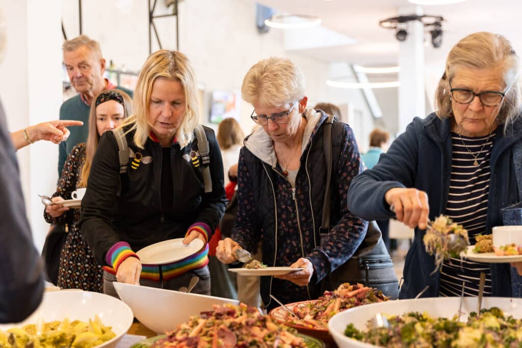 Ledendag van MMV 'voelt als thuiskomen' - een verslag in beelden 30