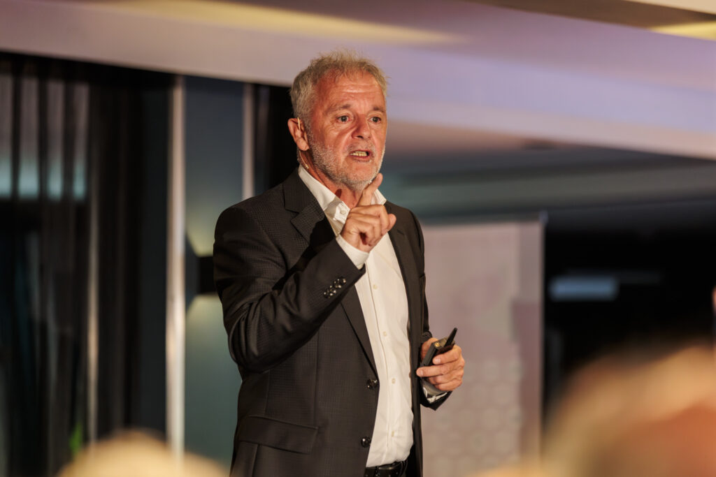 Uitverkochte ledendag in Tilburg 14 Uitverkochte ledendag in Tilburg 14