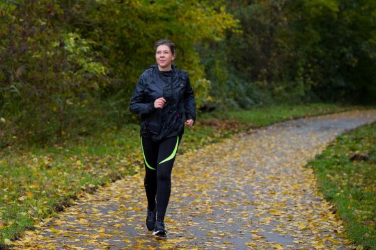 Wetenschappers propageren: 'Dagelijks sporten helpt het immuunsysteem' 12