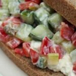Volkorenbrood met komkommersalsa 5