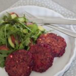 Zoete aardappel-bietenburgers 16