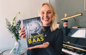 Vechtersbaas Lisanne (22) schrijft boek over haar ervaringen met botkanker 14