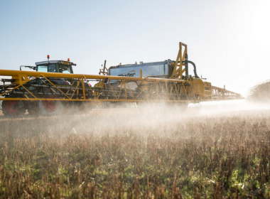 Ongeneeslijk ziek door landbouwgif 11