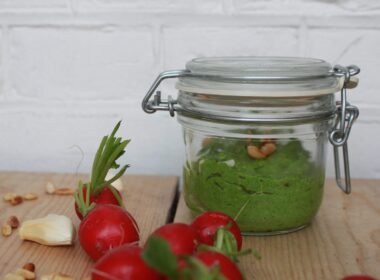 Pesto van radijsloof 6