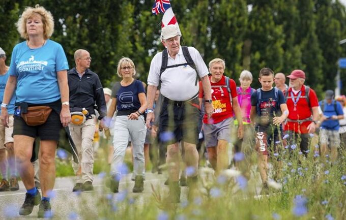 Hoongelach om rode biet verstomd 12